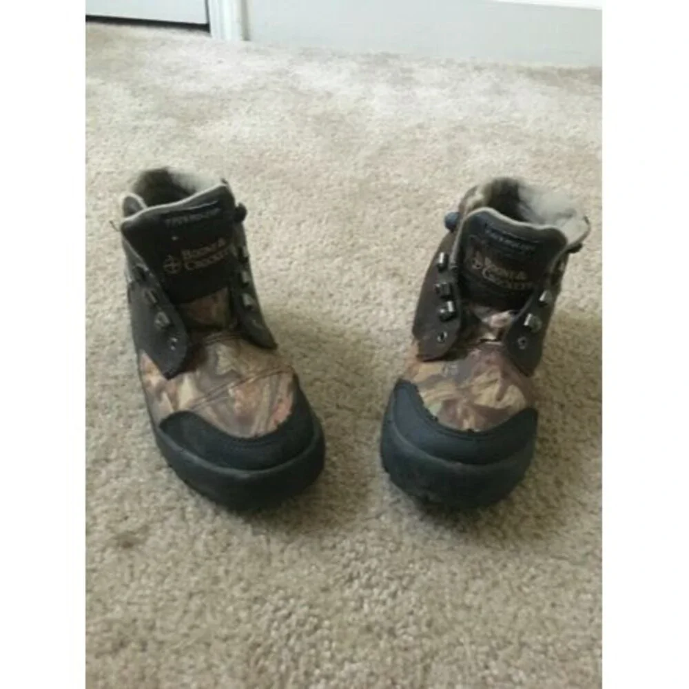 Boone & Crockett Boys Hiking Boots. Thermolite Weatherproof Size 1M Multicolor